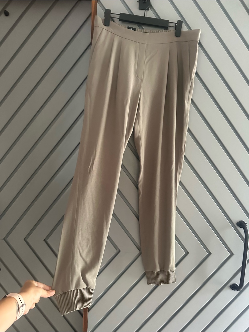 Babaton Taupe Rib-Cuff Jogger Pants